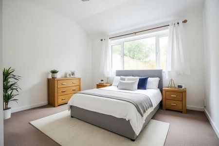 Flat For Rent Nelson Road, Southsea - Photo 3