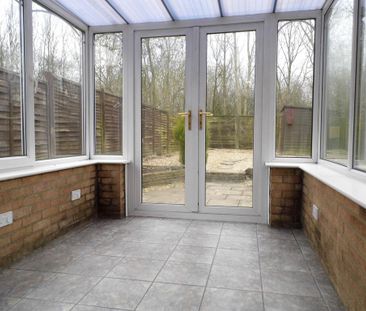 3 bedroom terraced house to rent - Photo 6