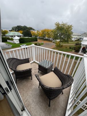 For Lease - 37 Newport Beach Boulevard, Fort Erie, Ontario - Photo 1