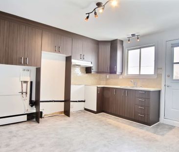 370, boulevard Pierre-Bertrand · 1er étage - Photo 5