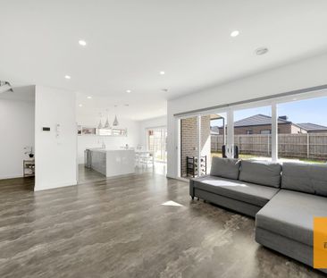 Beautiful Family Home - Photo 1