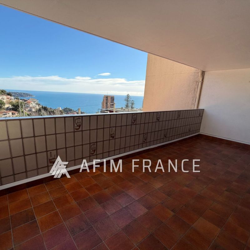 Joli studio meublé au 4? étage d'une résidence sécurisée avec - Photo 1