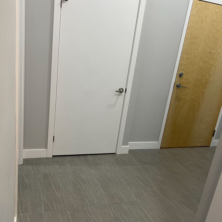 For Lease - 100 Garment Street, Kitchener, Ontario - Photo 1