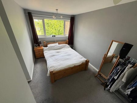 3 bedroom terraced house to rent - Photo 3