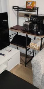 2 BR Apt Monthly – Wifi/Laundry/Workstation/Subway/Parking - Photo 4