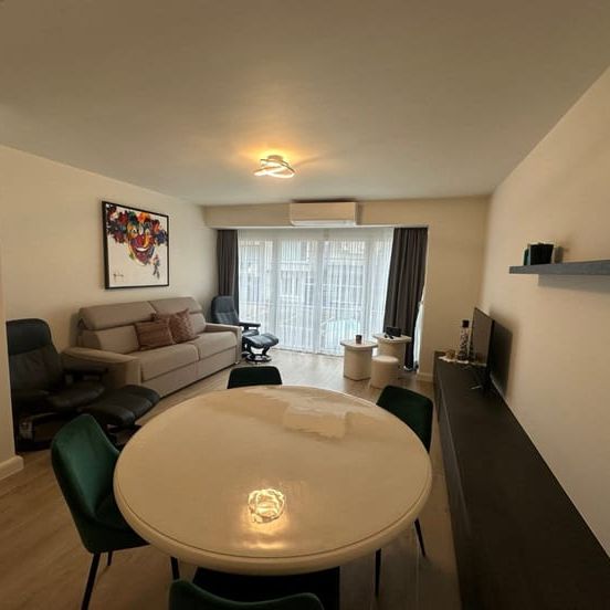 Appartement te huur - Photo 1