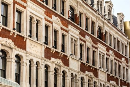 A unique short let experience Reflecting 60’s and 70’s playful avant-garde across art, music and fashion - Photo 5