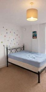 Pontes Avenue, Hounslow, TW3 - Photo 4