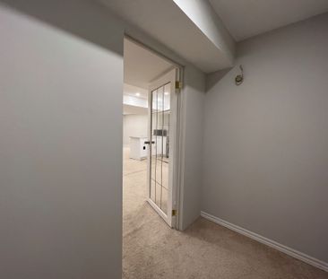 For Lease - 86 Verdi Road, Richmond Hill, Ontario - Photo 5