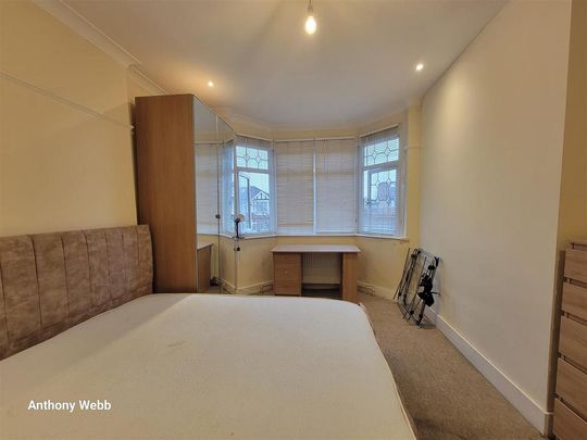 House share to rent - Photo 1