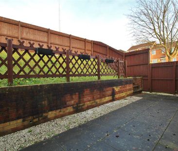 3 bedroom semi-detached house to rent - Photo 6