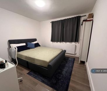 3 bedroom bungalow to rent - Photo 2