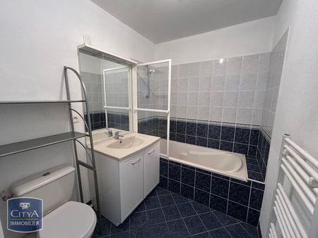 Location Appartement 1 pièce 25m² ST PRIEST EN JAREZ 42270 - Photo 4