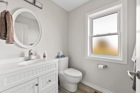 For Lease - 4692 GILMORE Road Unit# 2, Fort Erie, Ontario - Photo 2