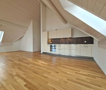 2.5 Zimmer, 76 m², 2. Stock - Photo 2