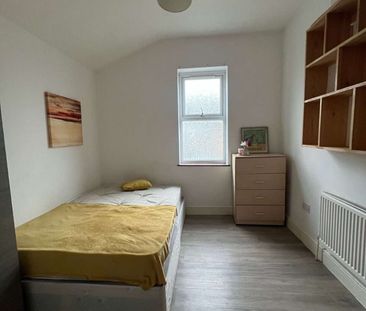 Room in a Shared House, Britannia Road, IG1 - Photo 1