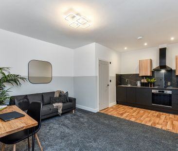 Leopold Street, DERBY - Photo 1