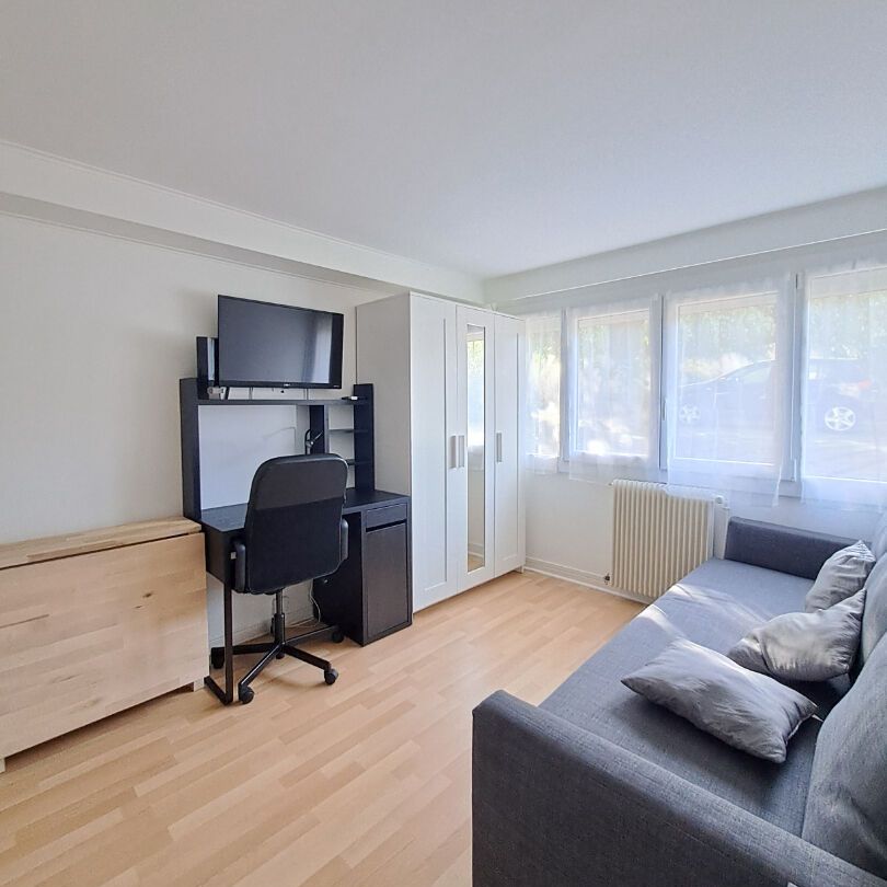 Studio meublé – Souplex – Proche Facultés et Commerces - Photo 1