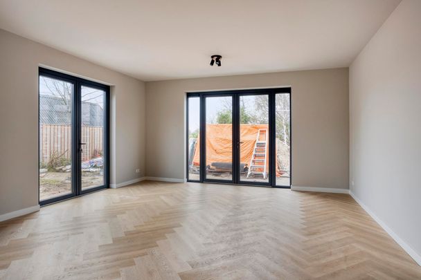 Stationsweg, 112, 2182BD, Hillegom - Photo 1