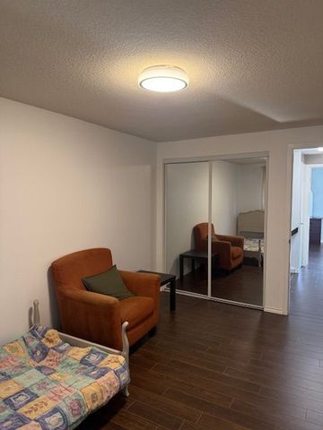 For Lease - 11 Plaisance Rd Road Unit# 42, Richmond Hill, Ontario - Photo 4