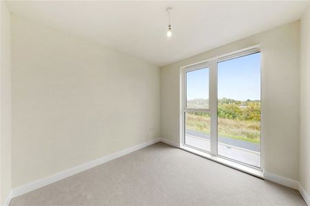 Genome Close, Cambridge, Cambridgeshire, CB3 0XX - Photo 4