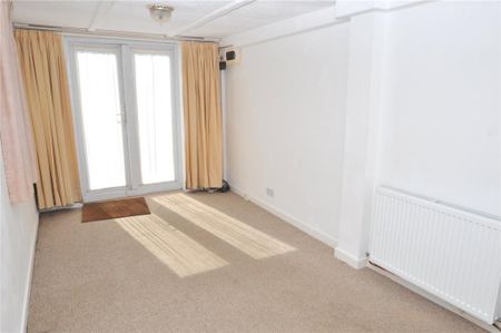 1 bedroom bungalow to rent - Photo 3