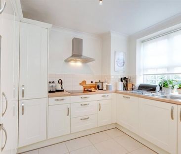 3 bedroom apartment to rent - Photo 5