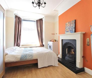 Hunter Hill Road, Sheffield, S11 8UE - Photo 6