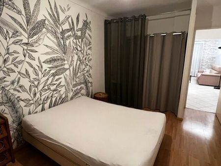 Location Appartement 2 pièces Meublé 49m² ST LAURENT DU VAR 06700 - Photo 5