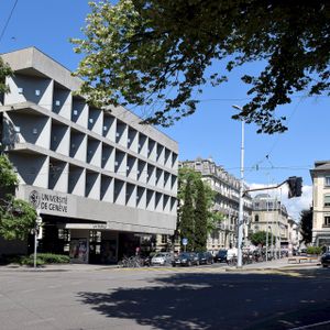 Rue du Général-Dufour 19 - Photo 2