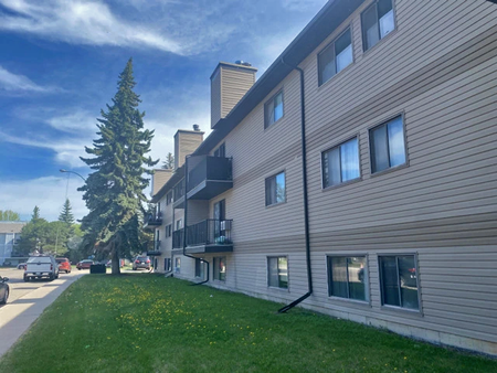 Lawson River Heights Apartments - Photo 3