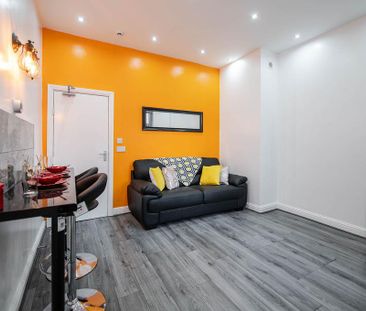 5 bedroom house of multiple occupation to rent - Photo 2