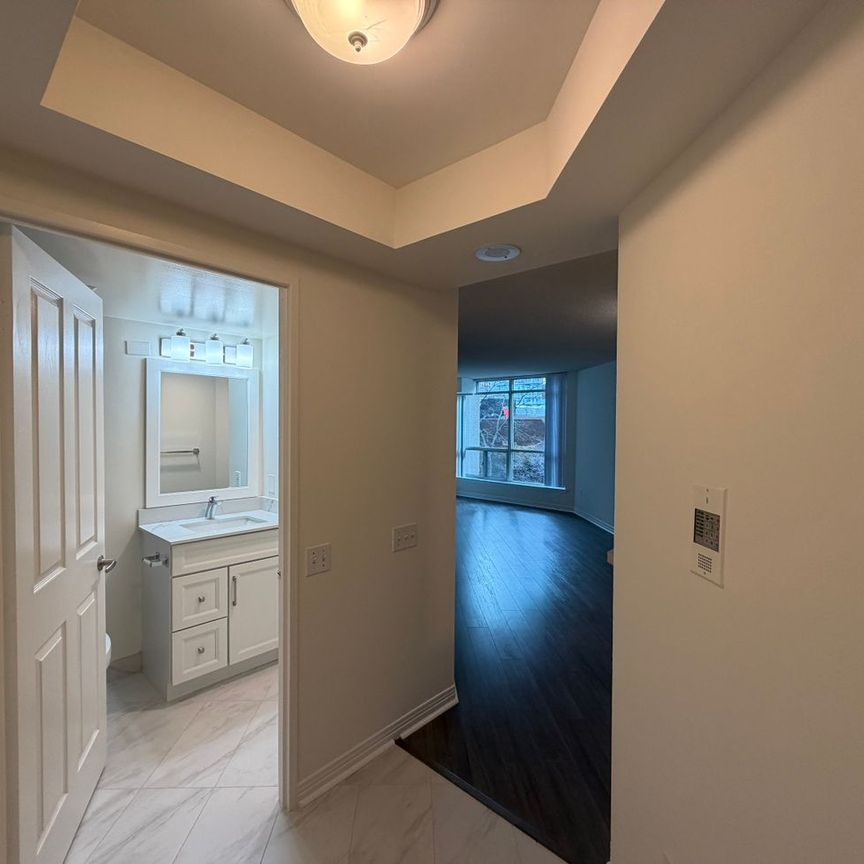 For Lease - 942 Yonge Street Unit# 207, Toronto, Ontario - Photo 1