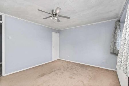 Pennant Close, Birchwood, WA3 - Photo 4