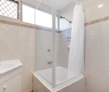 38 Stephen St, Ainslie ACT 2602 - House For Rent | Domain - Photo 6