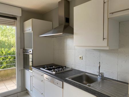 Location Appartement 3 pièces 67m² VALENCE 26000 - Photo 3