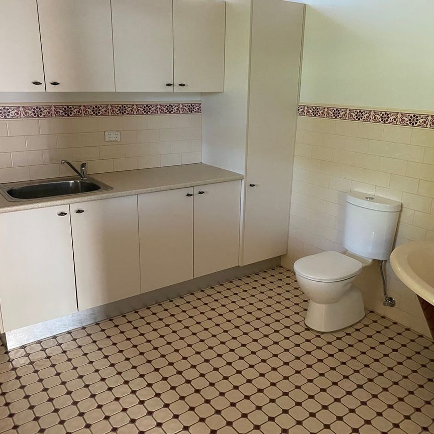 Perfect Property in a Prime Location!! - Photo 1