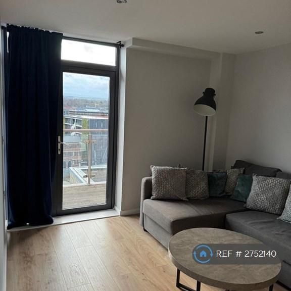 1 bedroom flat to rent - Photo 1