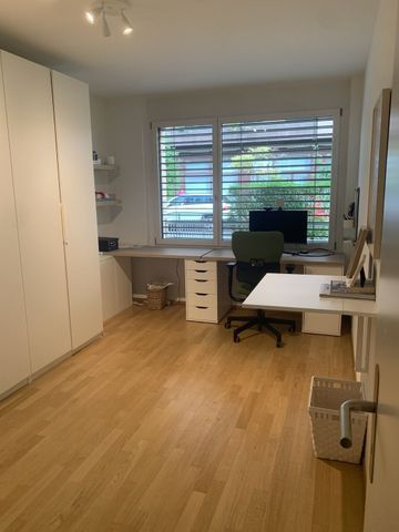 51/2-ROOM APARTMENT IN BASEL - GUNDELDINGEN, FURNISHED, TEMPORARY - Photo 2