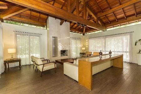 Apartamento com 1 quarto e 87m² para alugar em Três Figueiras, Porto Alegre. - Foto 2