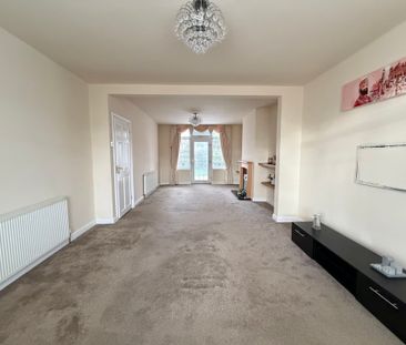 Ward Road, Goldthorn Park, Wolverhampton - Photo 2