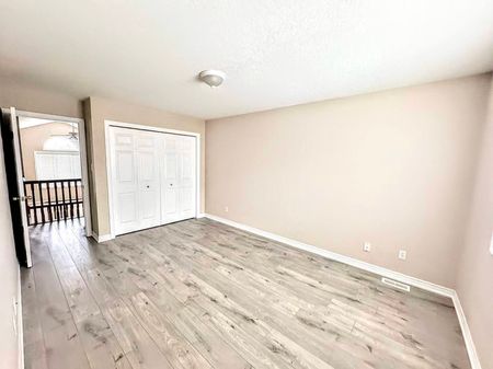For Lease - 687B Wild Ginger Avenue, Waterloo, Ontario - Photo 3
