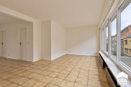 Ruime Bel-Etage Woning met 3 Slaapkamers in Sterreb - Photo 5