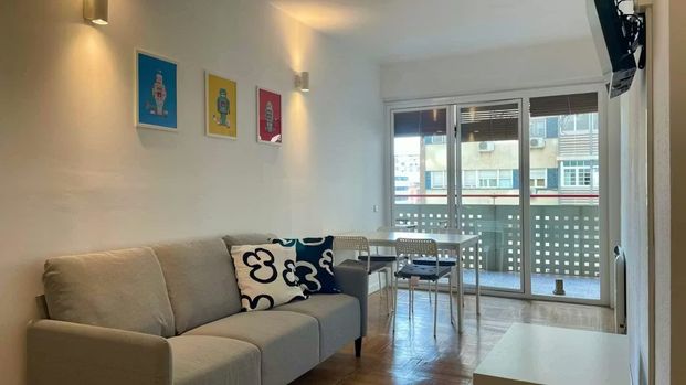 Calle de Raimundo Fernández Villaverde, Madrid, Community of Madrid 28003 - Foto 1