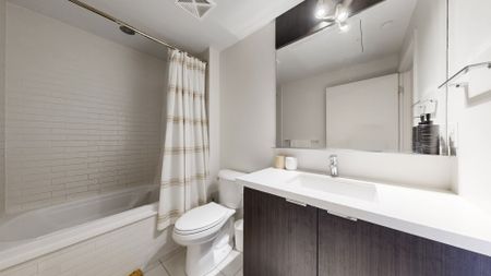 For Lease - 21 Widmer Street Unit# 2010, Toronto, Ontario - Photo 4