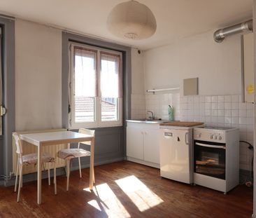 Location Appartement 2 pièces 41m² ST ETIENNE 42000 - Photo 4