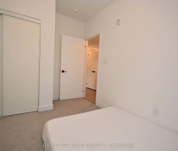 8 Culinary Lane #411 - Photo 4