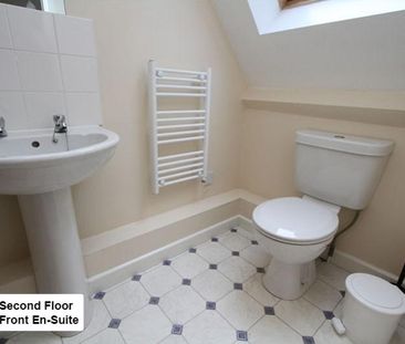 6 bedroom terraced house to rent - Photo 1