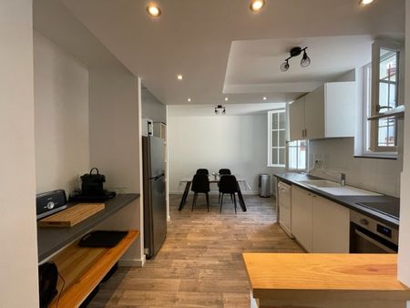 Location Appartement 3 pièces 71m² UHART CIZE 64220 - Photo 2