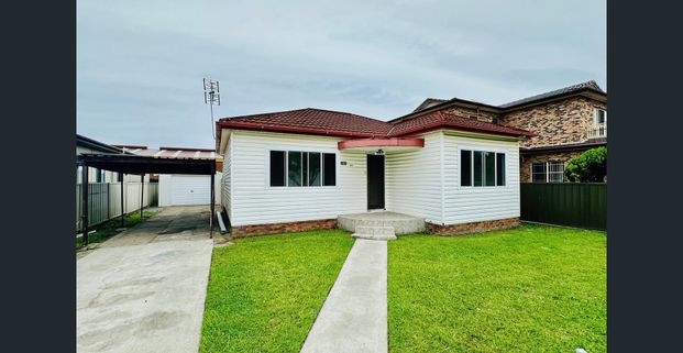 Face lift - CBD Living - Photo 1